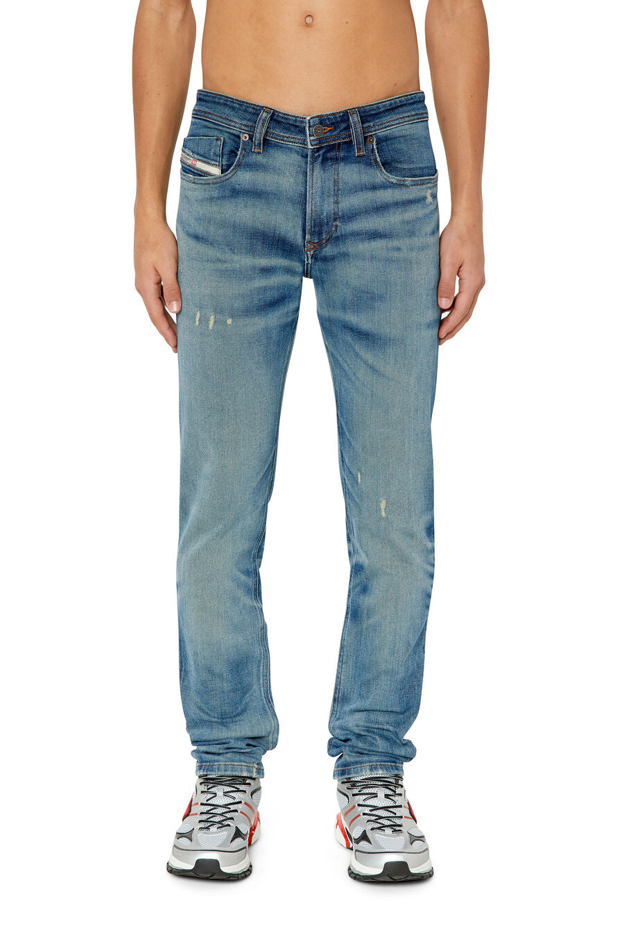 Diesel Mens M-1979 Sleenker L.32 Jeans In Medium Wash