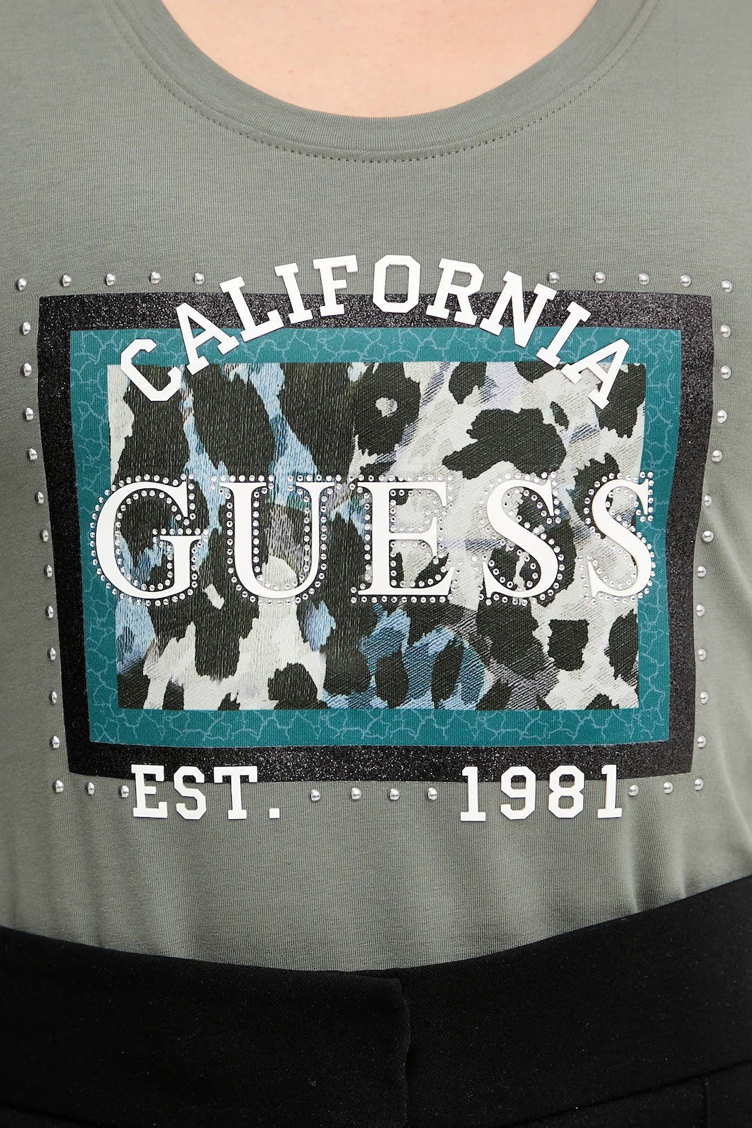 Guess Womens Animal Boxy Print t-Shirts In Green