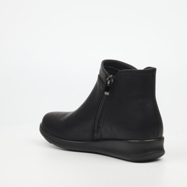 Butterfly Feet Ladies Bexly 1 Boots Black