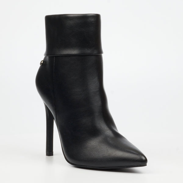 Miss Black Ladies Boss 28 Heel Boot In Black