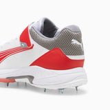 Puma Mens Bowling Cricket Shoes In White/Red