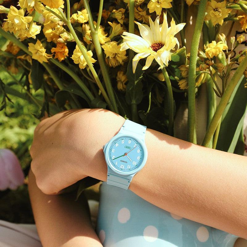 Casio Womens Analogue Small Round Watch In Blue