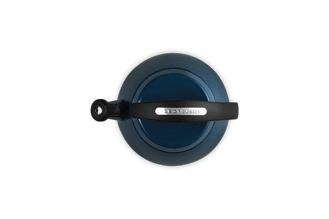 Le Creuset Cloche 2.1L Kettle In Nuit