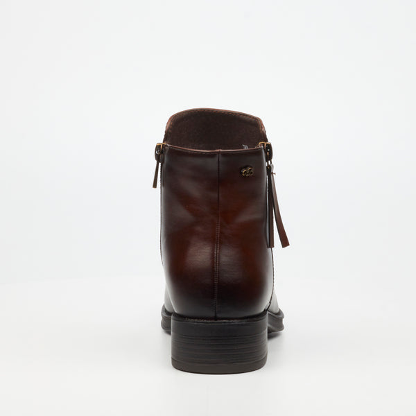 Miss Black Ladies Deers 1 Boots In Chocolate