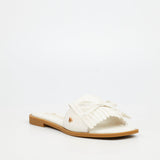 Butterfly Feet Ladies  Dorey 8 Slip On Shoes In White