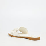 Butterfly Feet Ladies  Dorey 8 Slip On Shoes In White