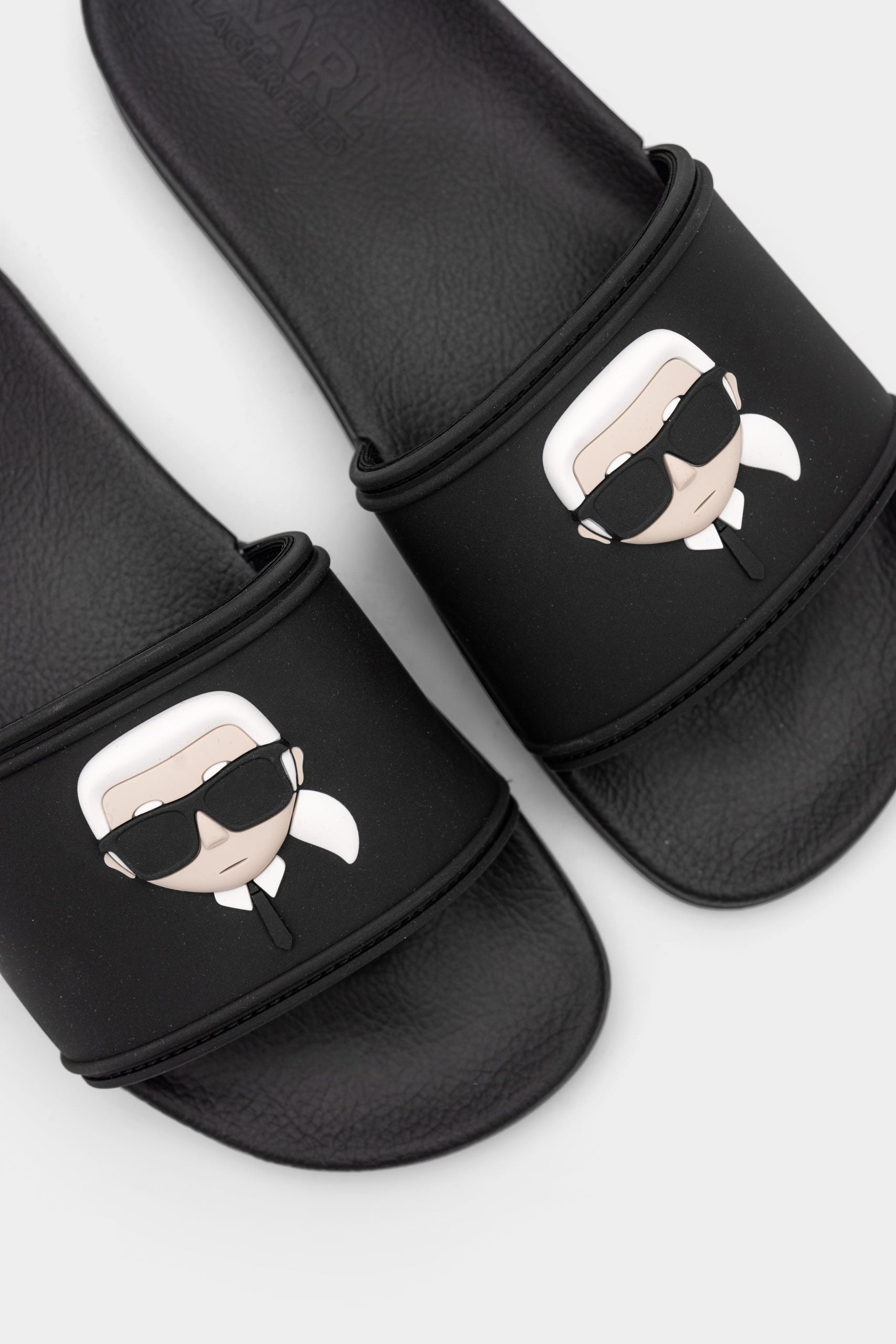 KARL Lagerfeld Ladies Kondo 2.0 Slides In Black