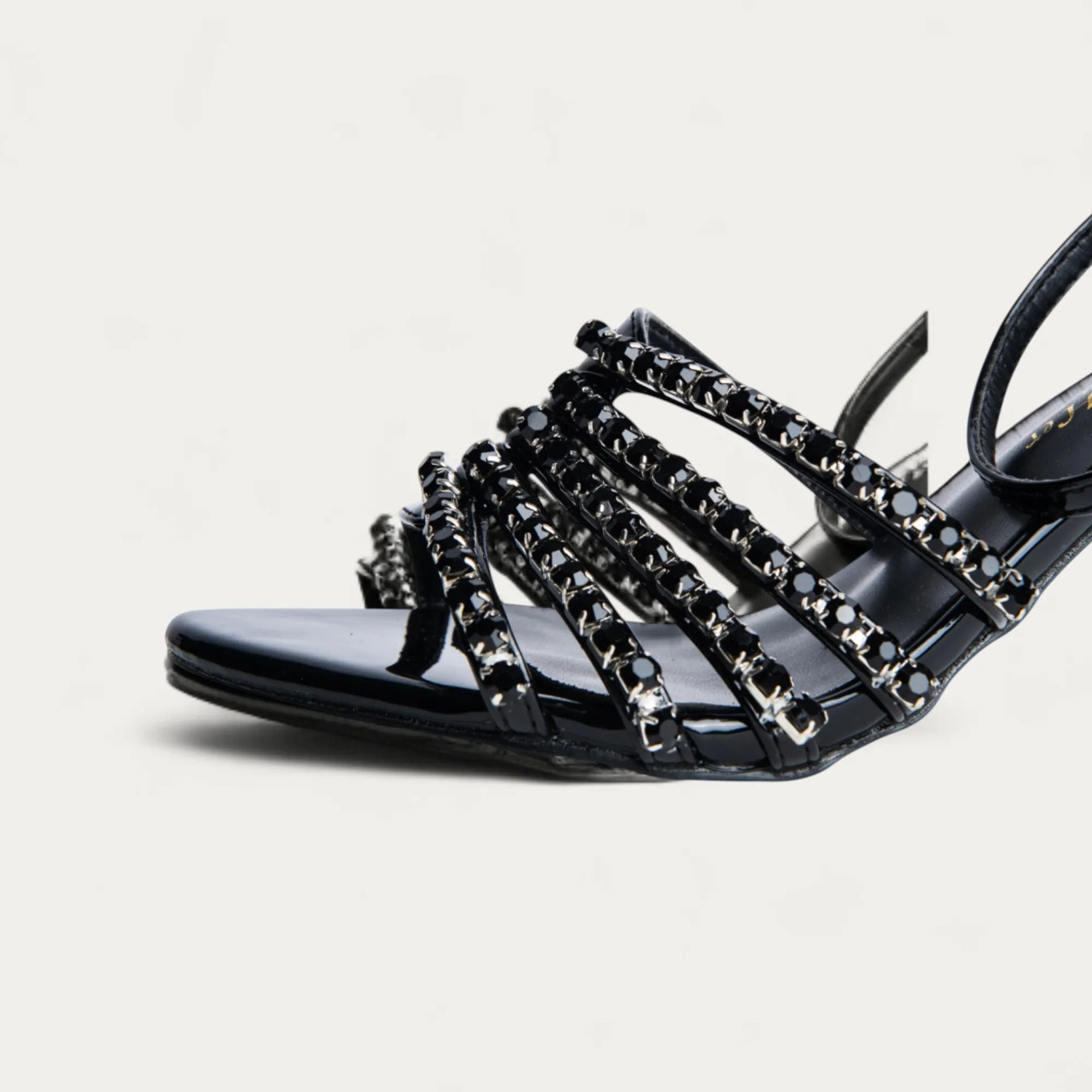 La Her Womens QXG-22 Heels In Black