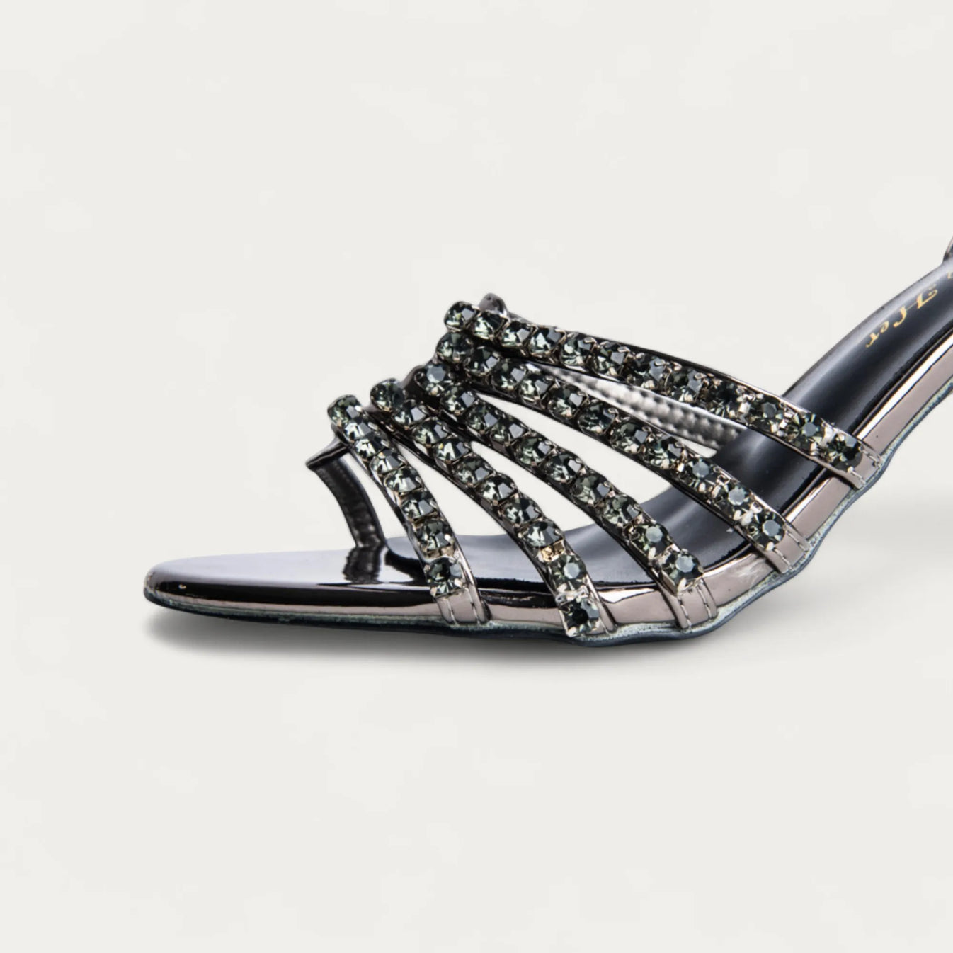 La Her Womens QXG-22 Heels In Pewter