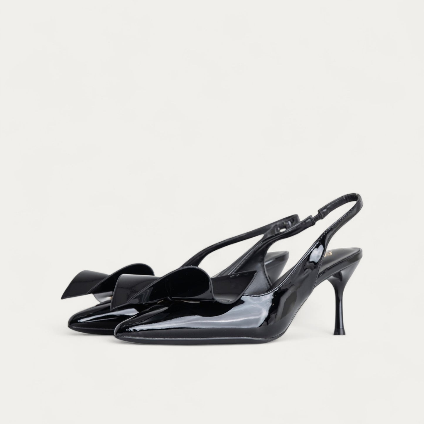 La Her Womens QXG-35 Heels In Black