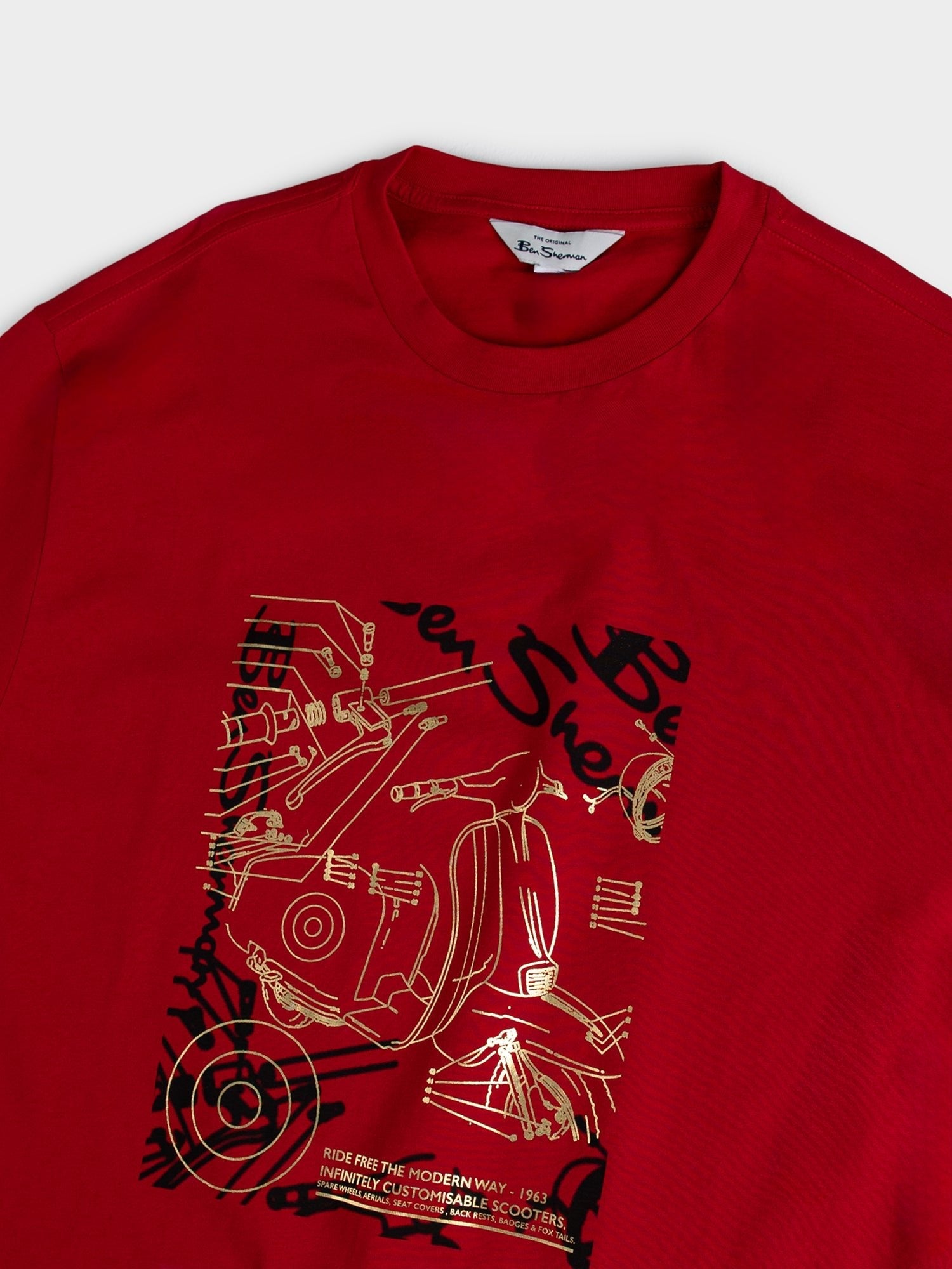 Ben Sherman W78234 Expolded Scooter Foil Print Tee Red