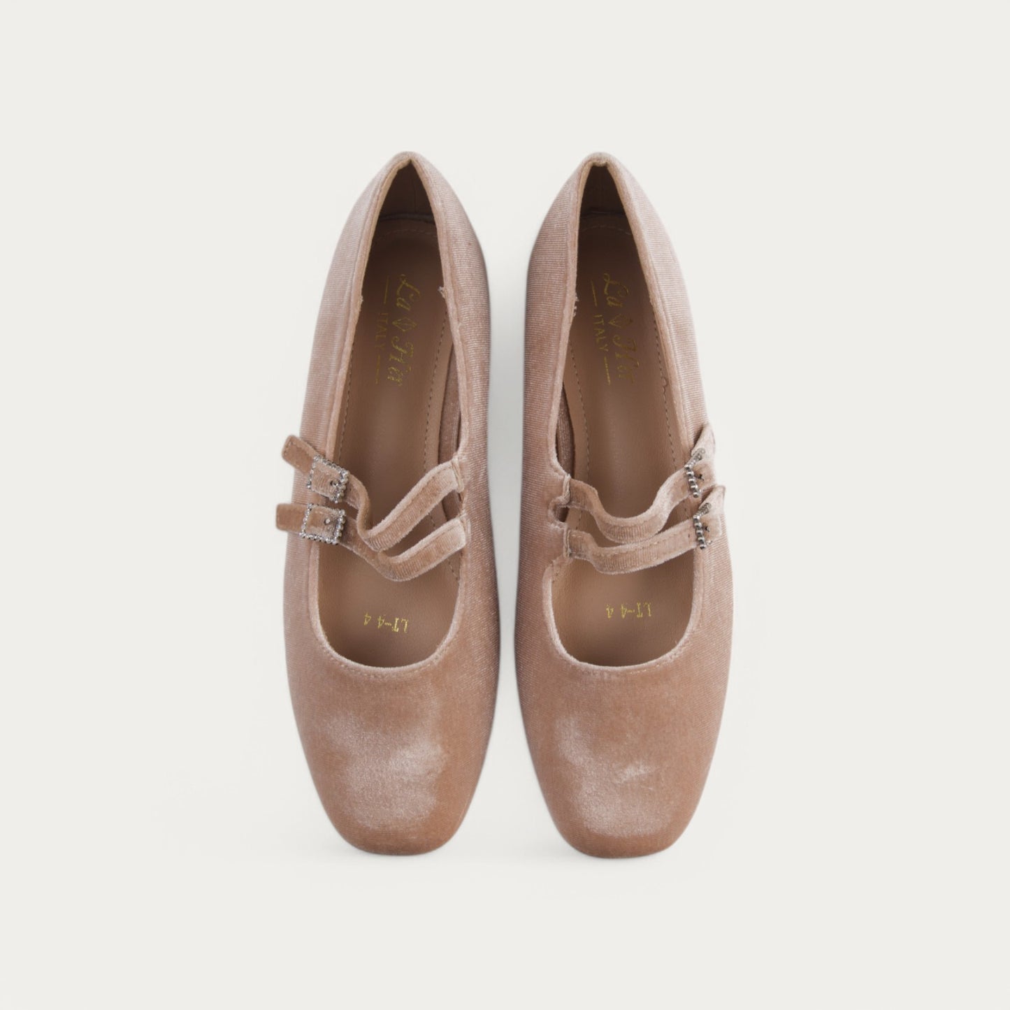 La Her Womens LT4 Pumps In Khaki