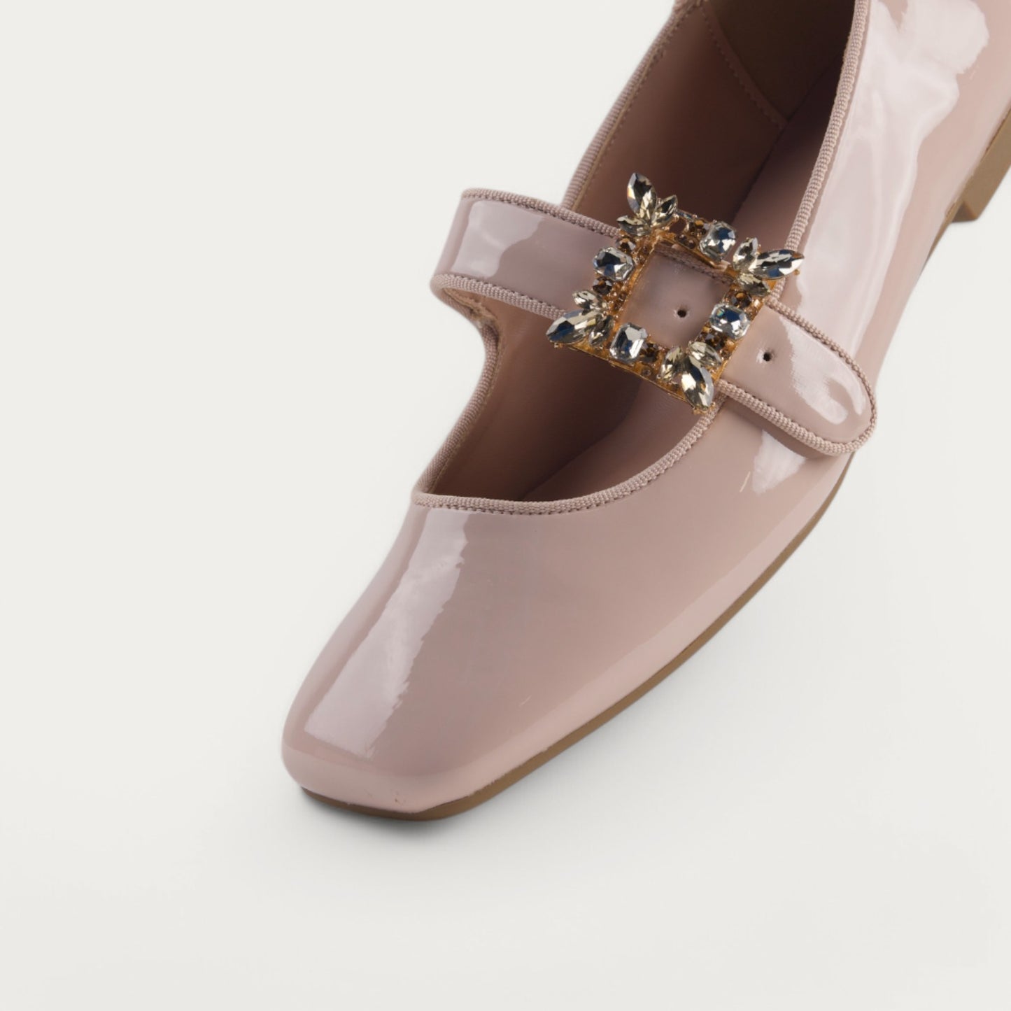 La Her Womens Pumps In Nude