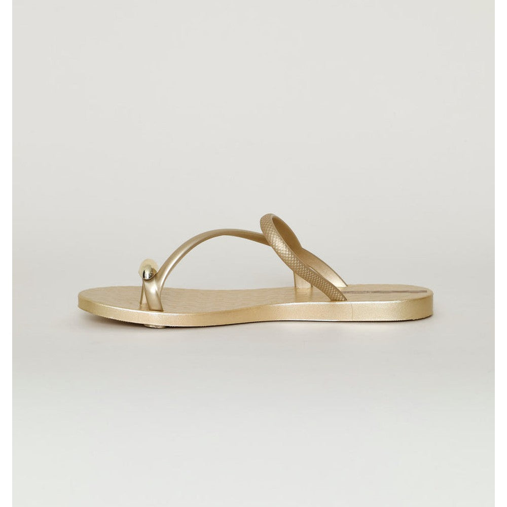 Ipanema Ladies Glam Ring Thong Sandals In Beige & Gold