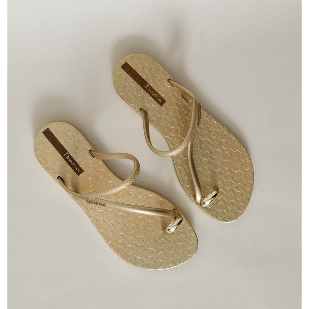 Ipanema Ladies Glam Ring Thong Sandals In Beige & Gold