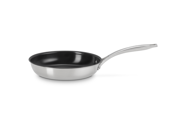Le Creuset Essential 3-ply Stainless Steel Non-Stick Frying Pan In Black