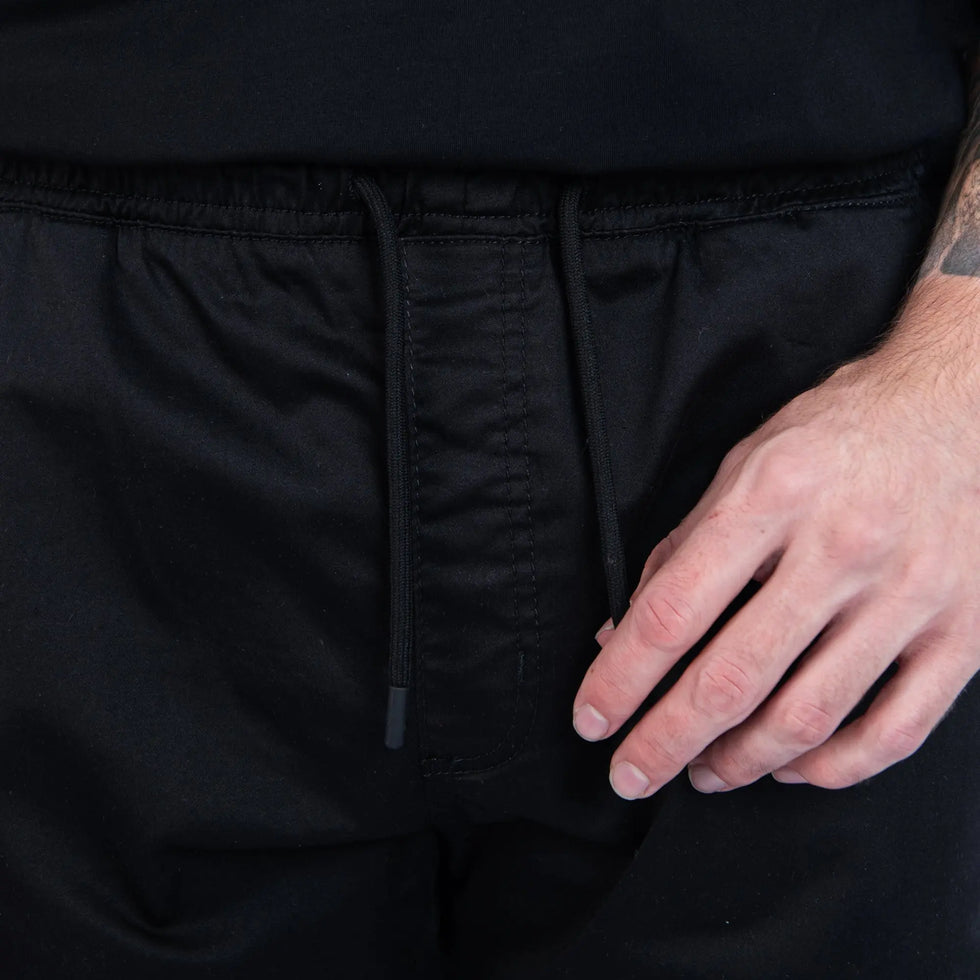 Fade Essential Cuffed Jogger Black