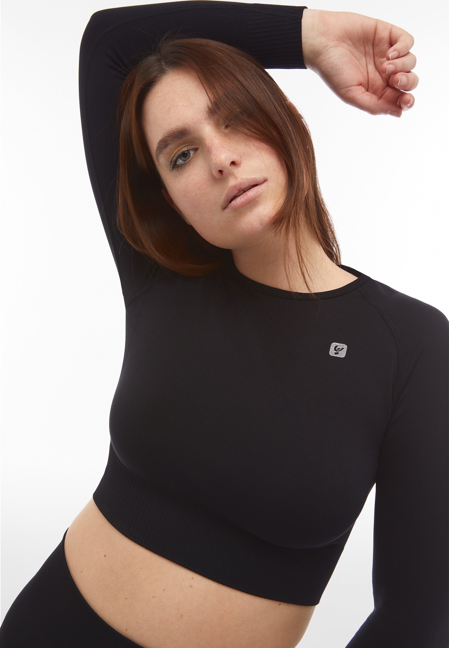 Freddy Womens Knitted Long Sleeved Crop Top In Black
