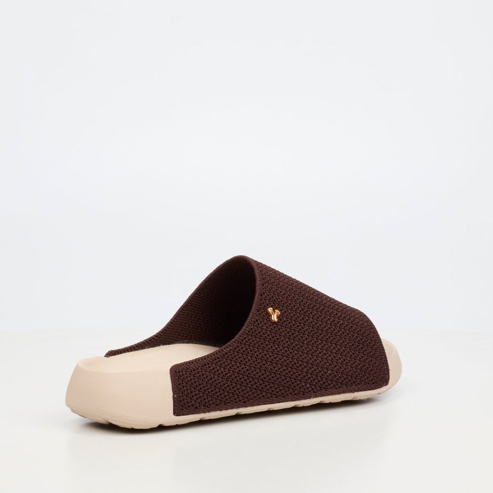 Butterfly Feet Ladies Falken 1 Shoes In Chocolate