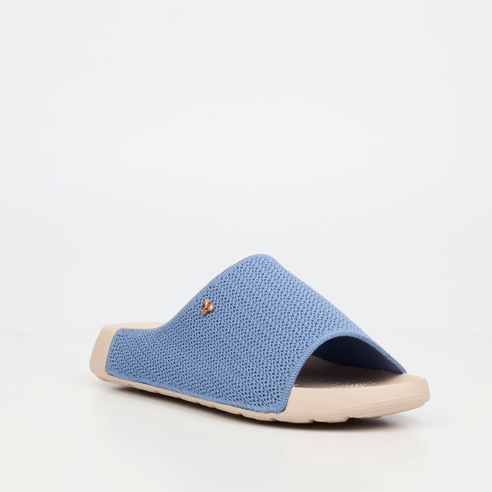 Butterfly Feet Ladies Falken 1 Shoes In Navy