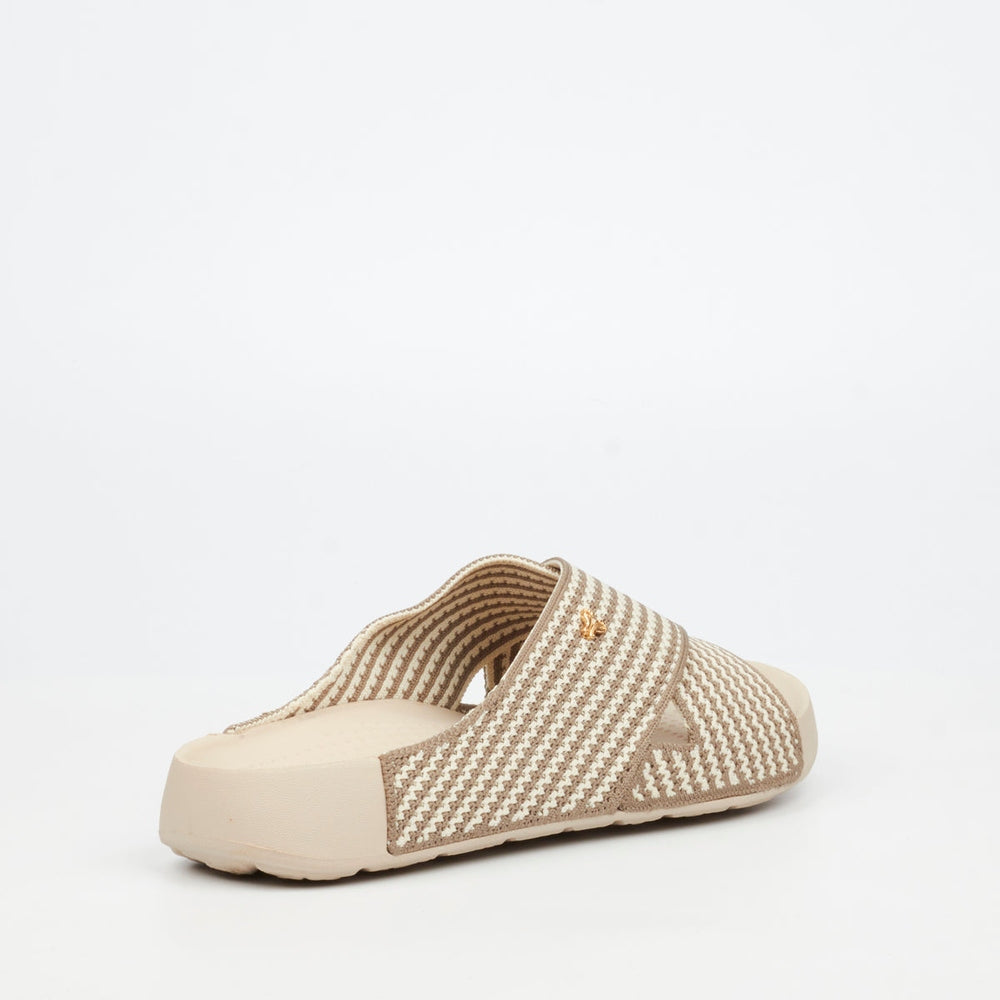 Butterfly Feet Ladies Falken 2 Shoes In Grey
