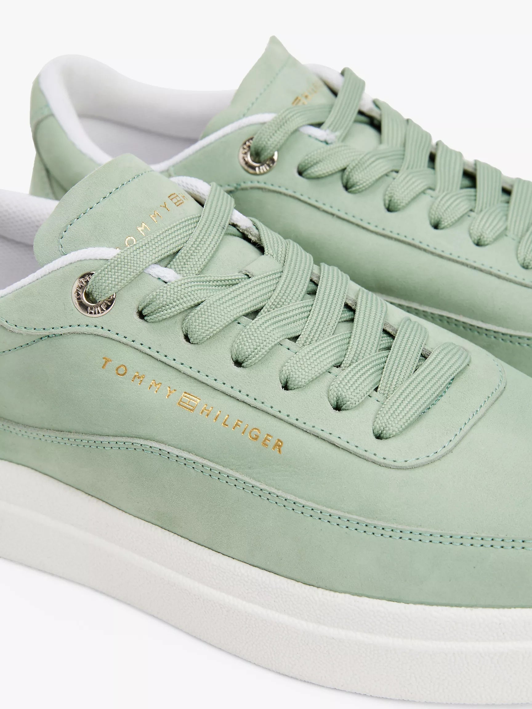 Tommy Hilfiger Womens Nubuck Sneakers Flora