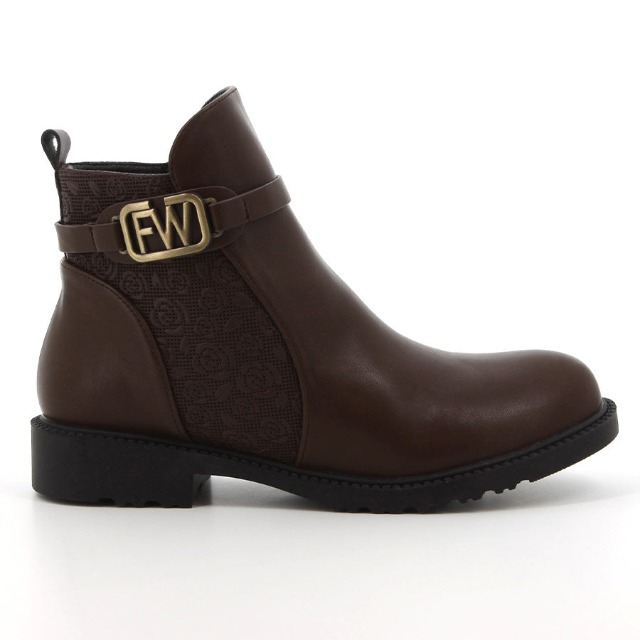 Footwork Ladies Cocoa Boots In Brown