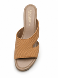 Froggie Ladies Lea Waxy Slippers In Tan