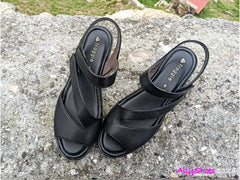 Froggie Womens Lea Metallic Sandals In Black