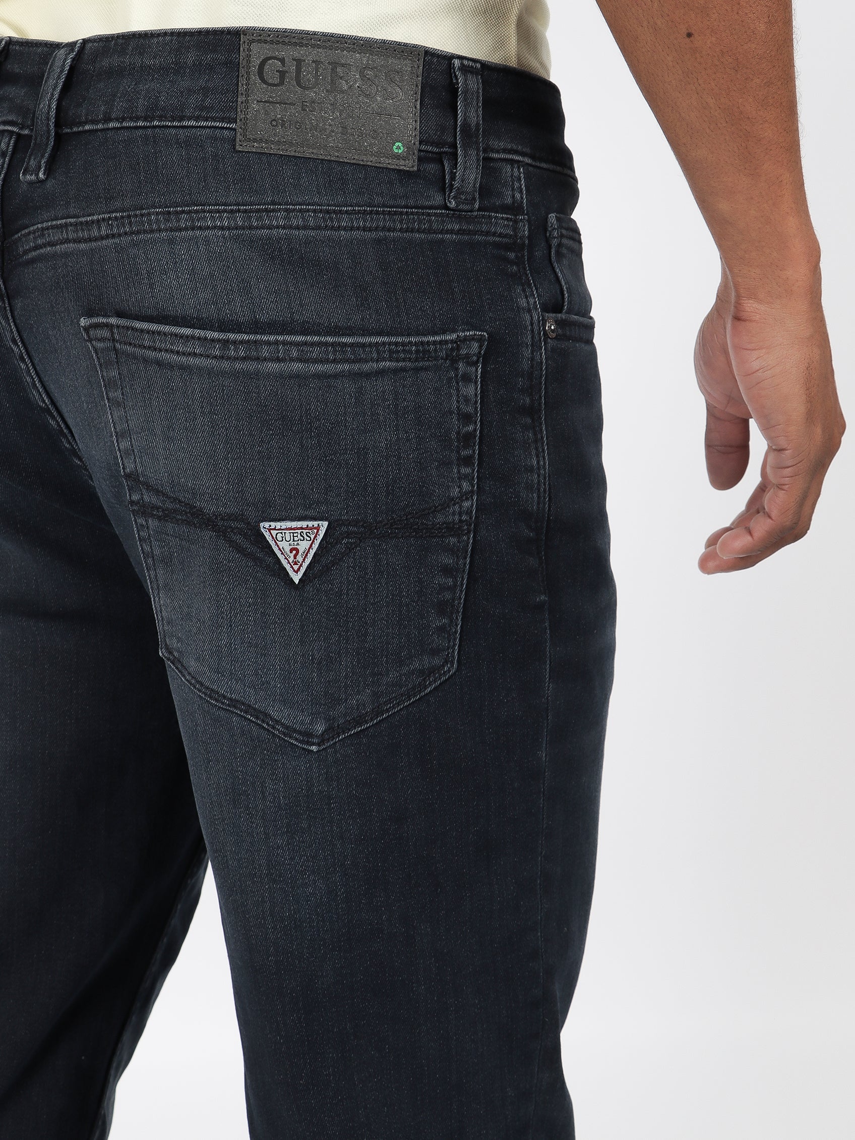 Guess Mens Delta Slim Straight Jeans In Dark Wash