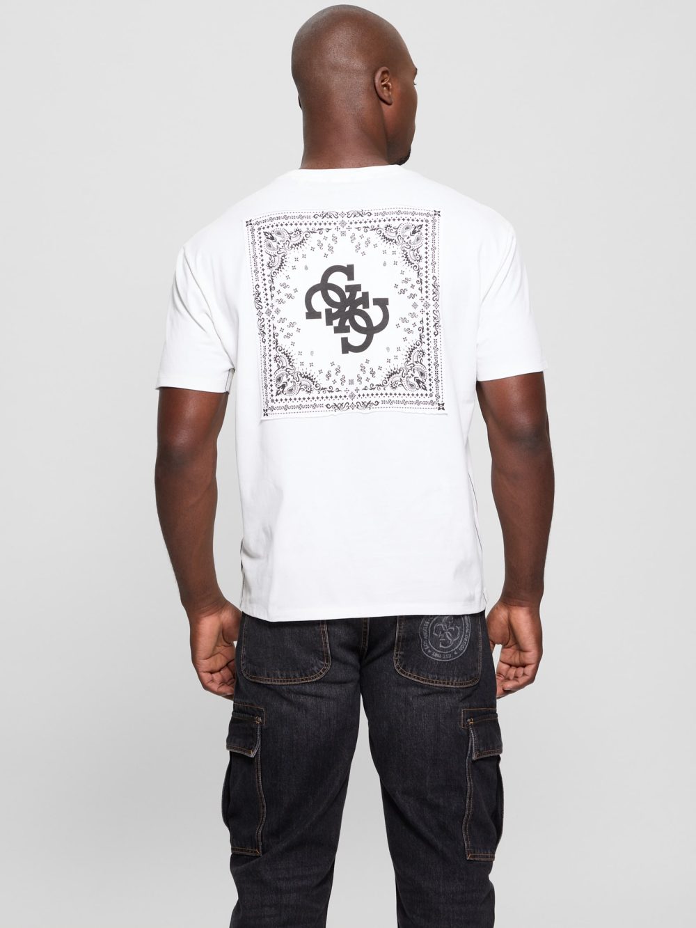 Guess Mens Bandana Applique T-Shirt In White