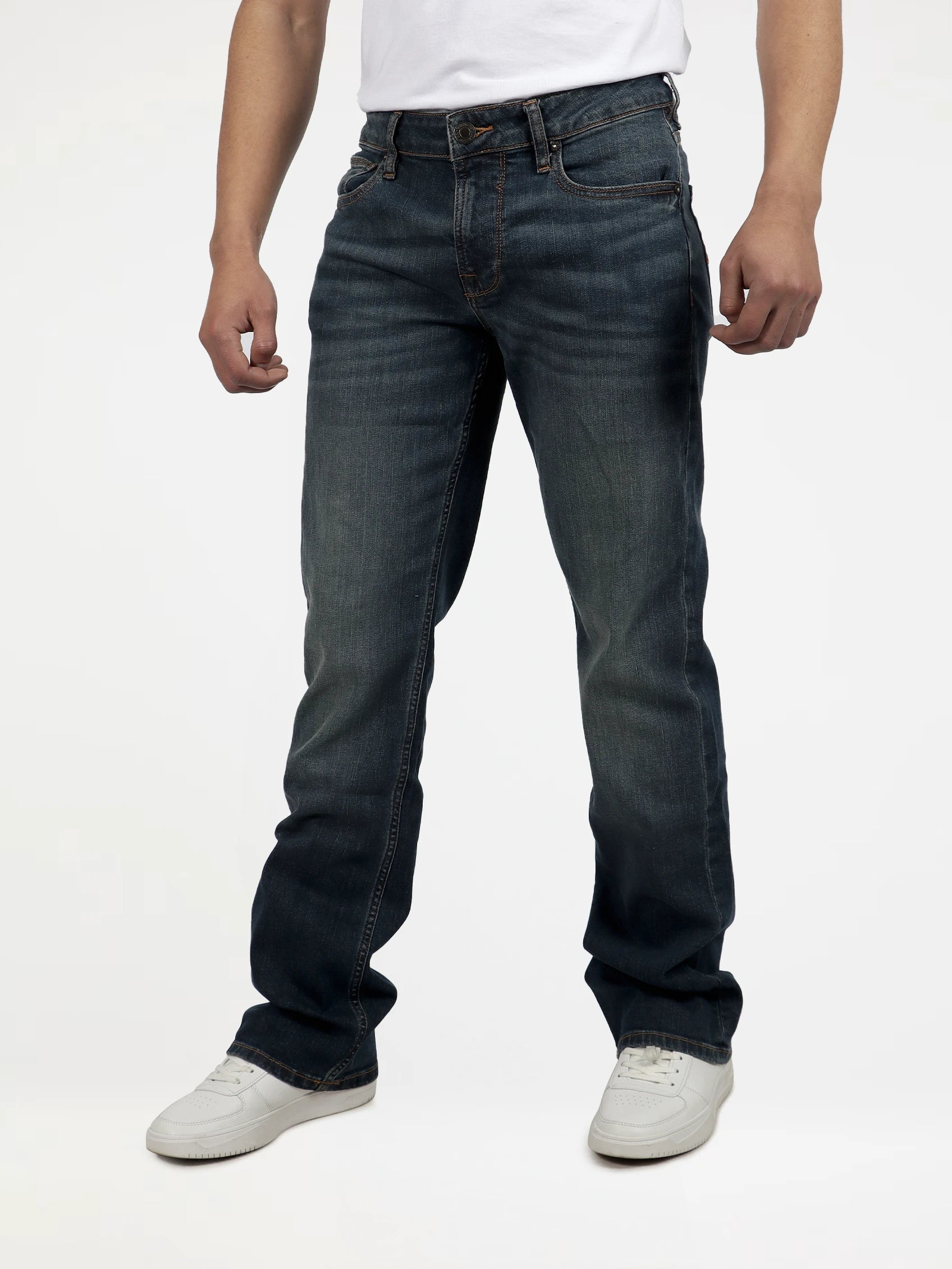 Guess Mens Bootleg Jeans In Dark Wash