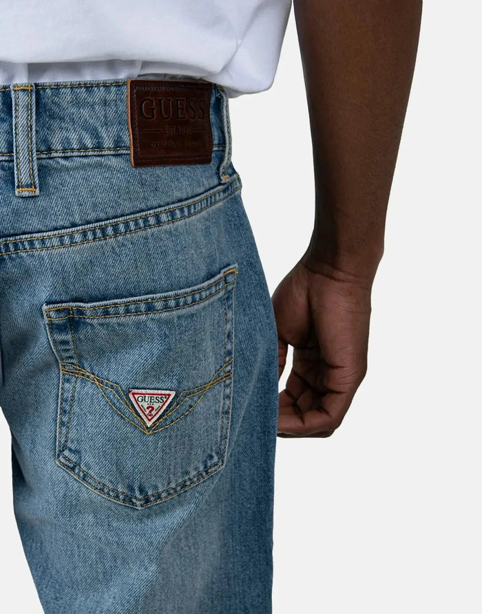 Guess Mens Slim Straight Jeans In Light Wash