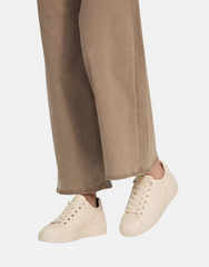 Guess Womens Ronii Sneakers In Light Natural