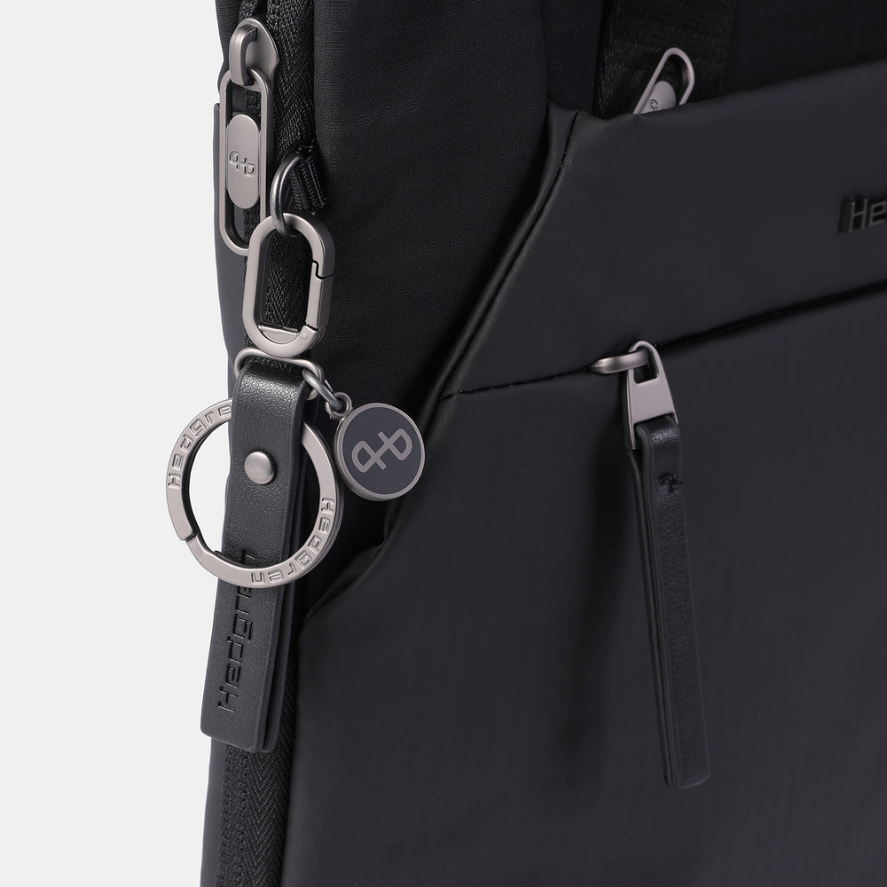 Hedgren  Furo-Vertical Tote In Black