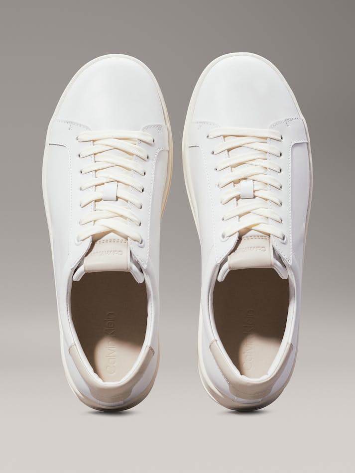 Calvin Klein Mens Low Top Lace Up Shoes In White