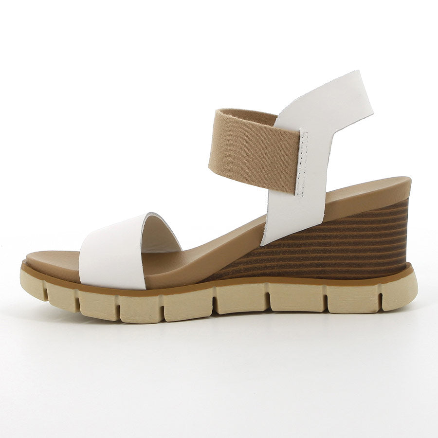 Hush Puppies Ladies Freja White Leather Sandals