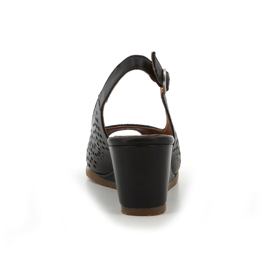Hush Puppies Womens Katya Leather Shoes In Black