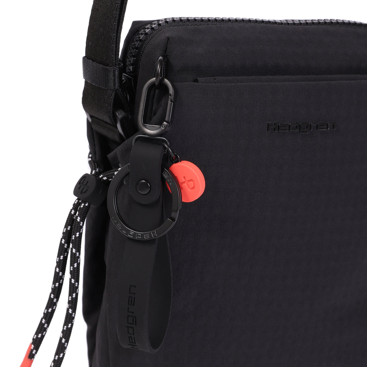Hedgren String Sipho Phone Bottle Bag In Black
