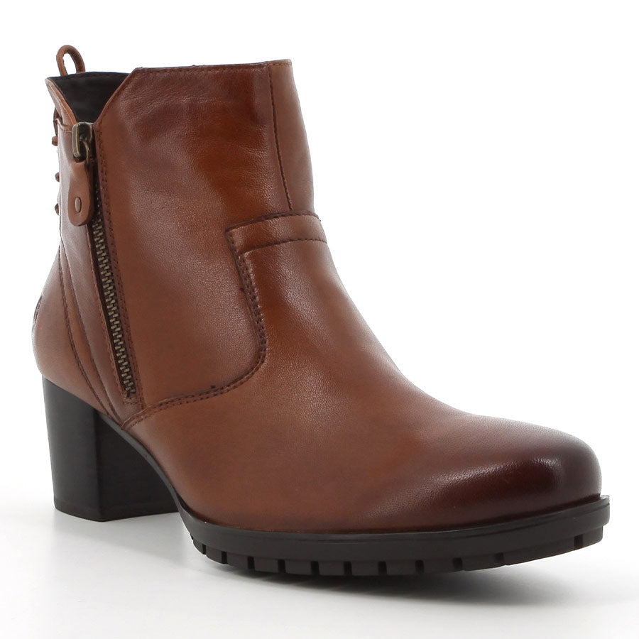 Hush Puppies Ladies Nelly Nappa Boots In Cognac