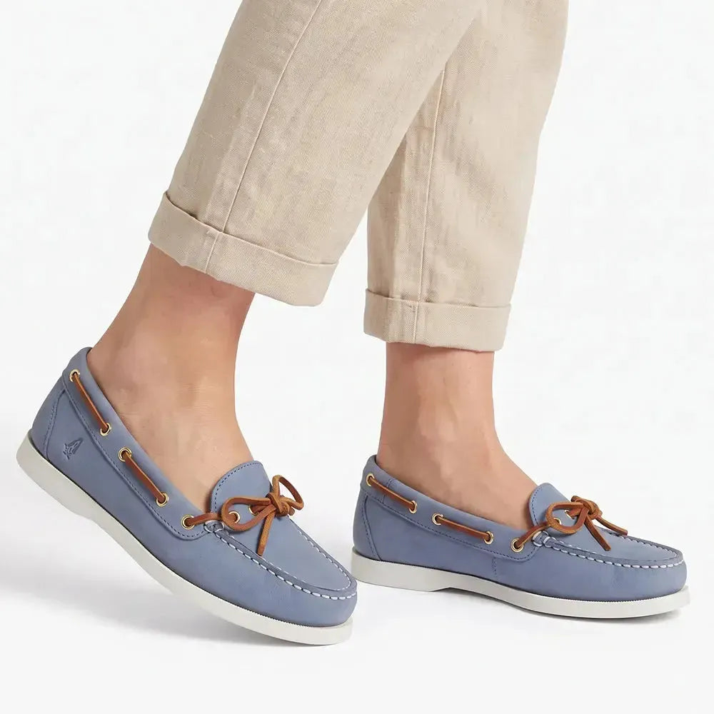 Hush Puppies Womens Yarmouth Gingko Tuumbled Nubuck Shoes In Light Blue