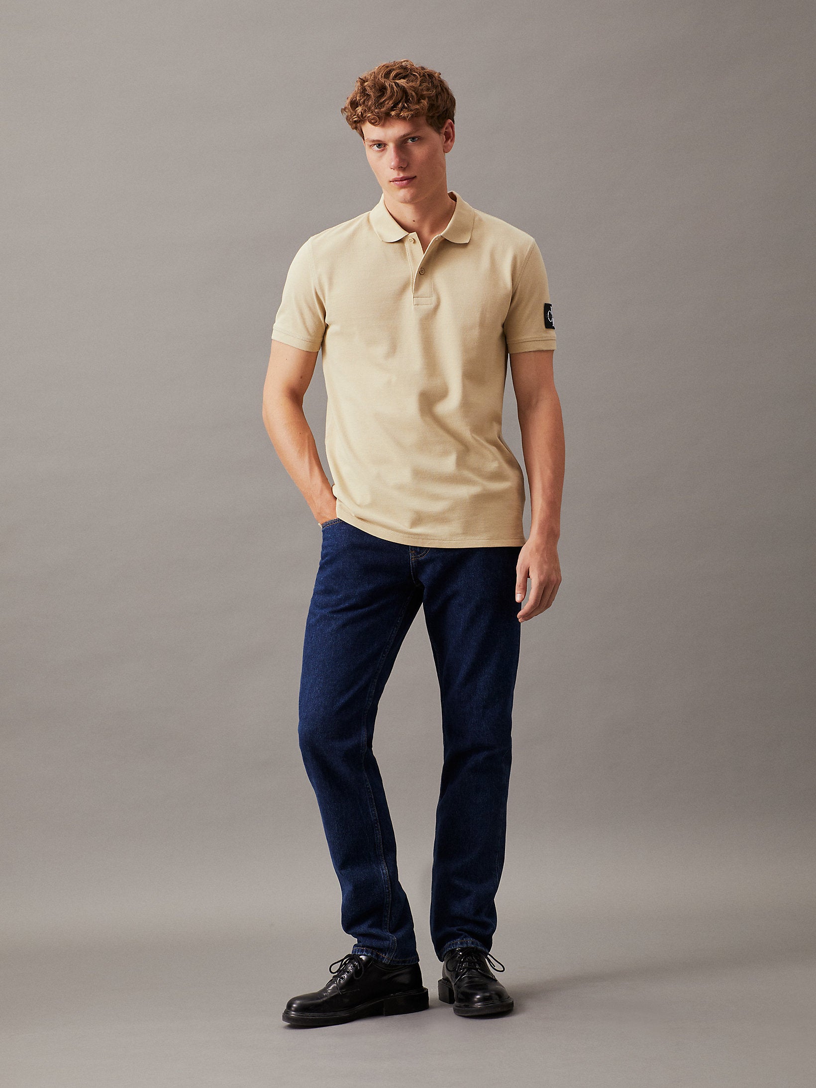 Calvin Klein J323394 Badge Polo  Khaki