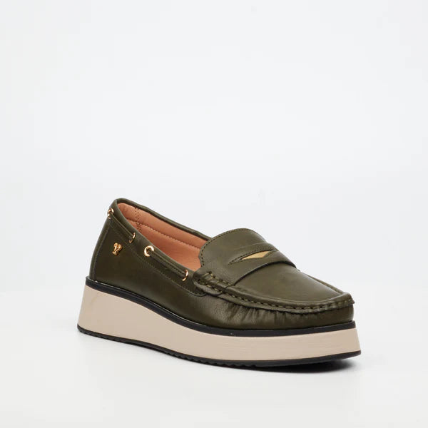 Butterfly Feet Ladies Jaime 3 Shoes In Olive