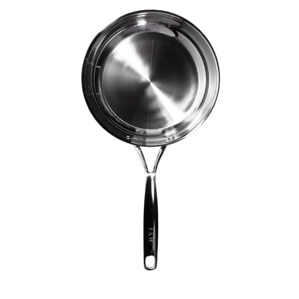 Jan Frying pan with Polish Finish In Silver