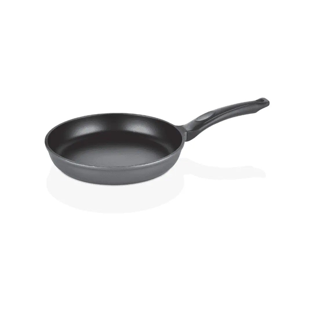 Jan Premium Cast Aluminium 26 Cm Pan With Single Handle In Black