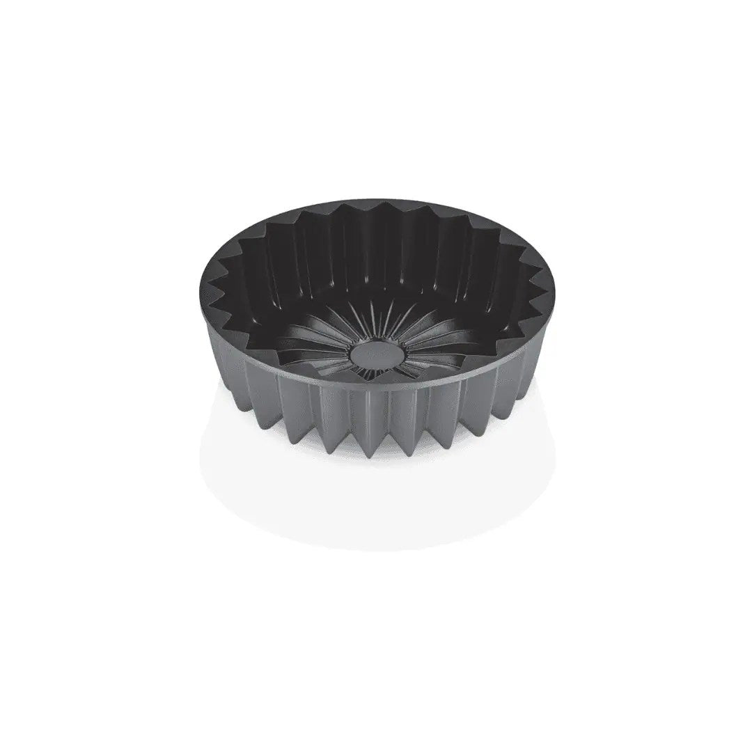 Jan Premium Cast Aluminium Fluted Pie Tart Mould In Black
