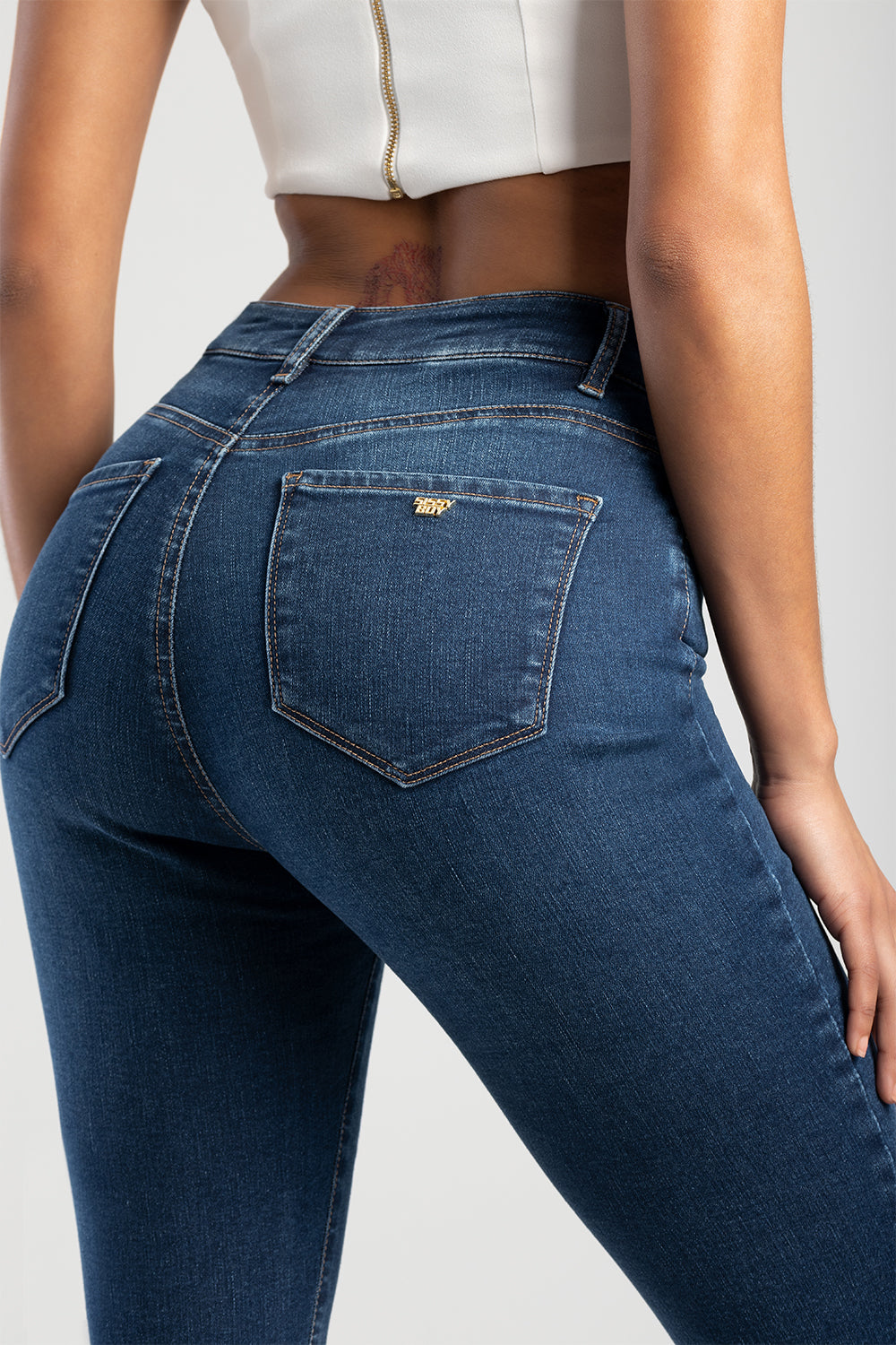 Sissyboy Ladies High Waist Sexy Curvy Fit Jeans In Dark Vintage