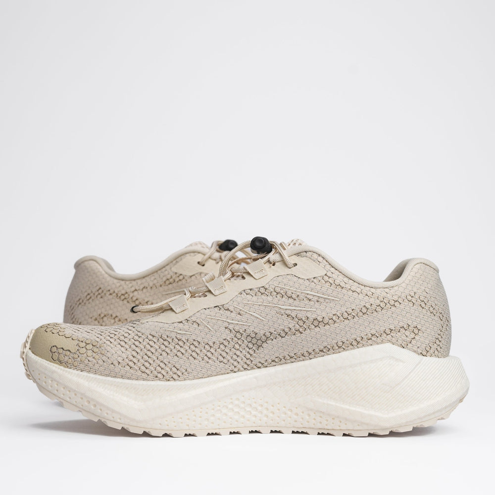 Salomon Womens Aero Blaze 4 GRVL Sneakers In Almond Milk/Vanilla Ice