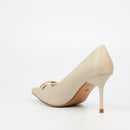 Butterfly Feet Ladies Lanelle 2 Heels In Beige