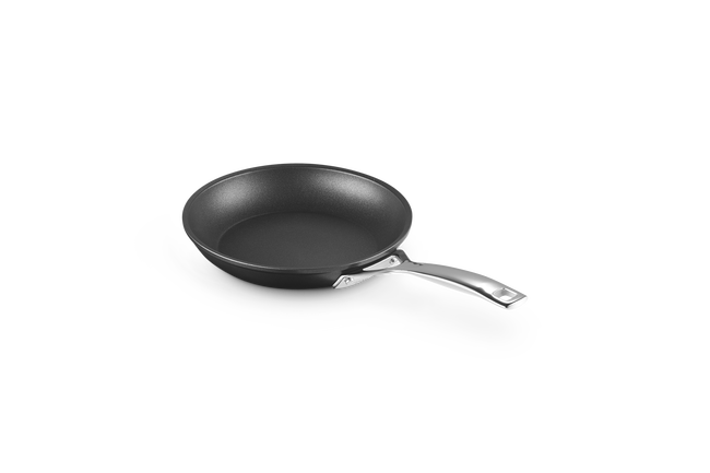 Le Creuset Tns 20cm Shallow Frying Pan